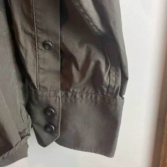 Banana Republic Men’s Green Button Down Dress Shirt Size Large 2 pocket - Picture 5 of 8